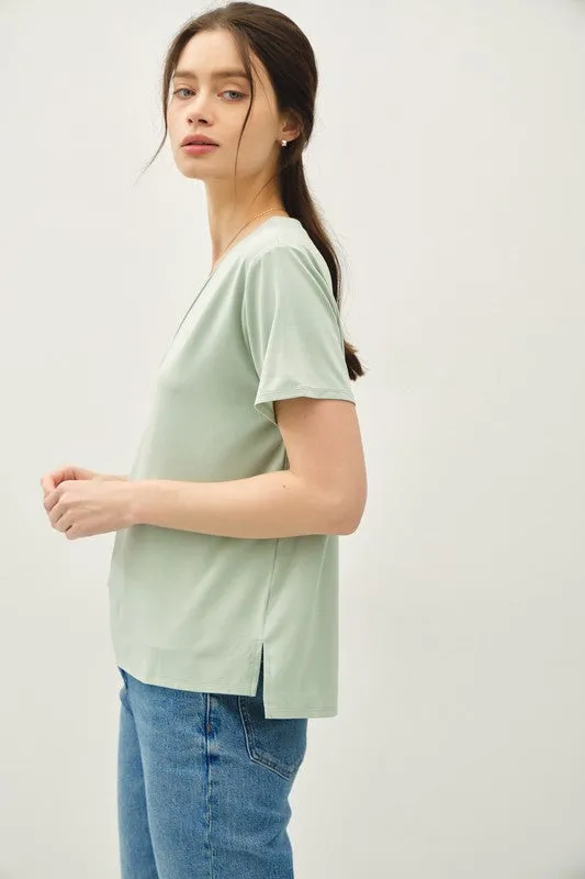 The CloudSoft Tee Off White LARGE