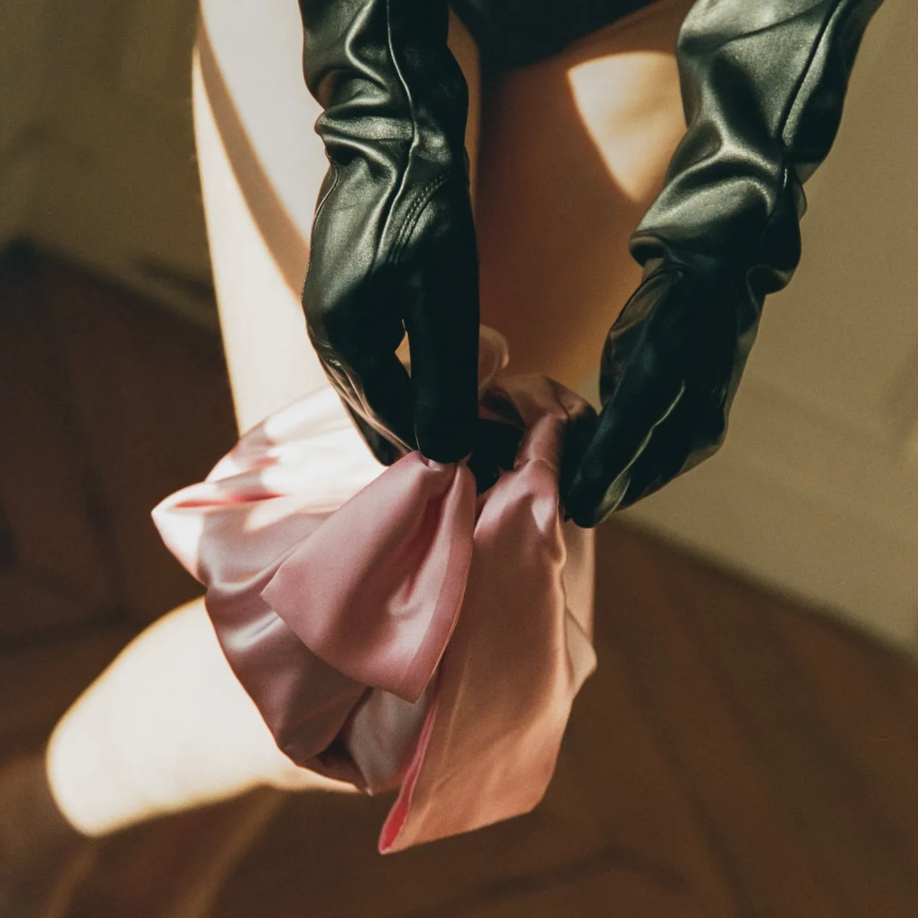 Tuxedo Bows Bag - Rosé Silk Satin