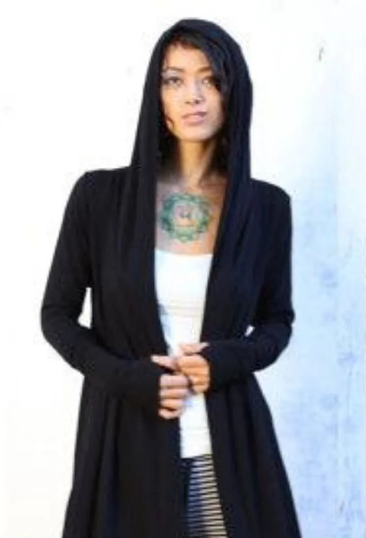 Veste à capuchon