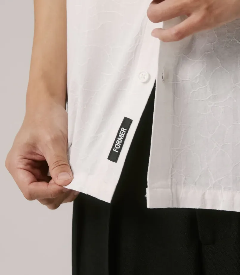 VIVIAN VINE SS SHIRT - WHITE