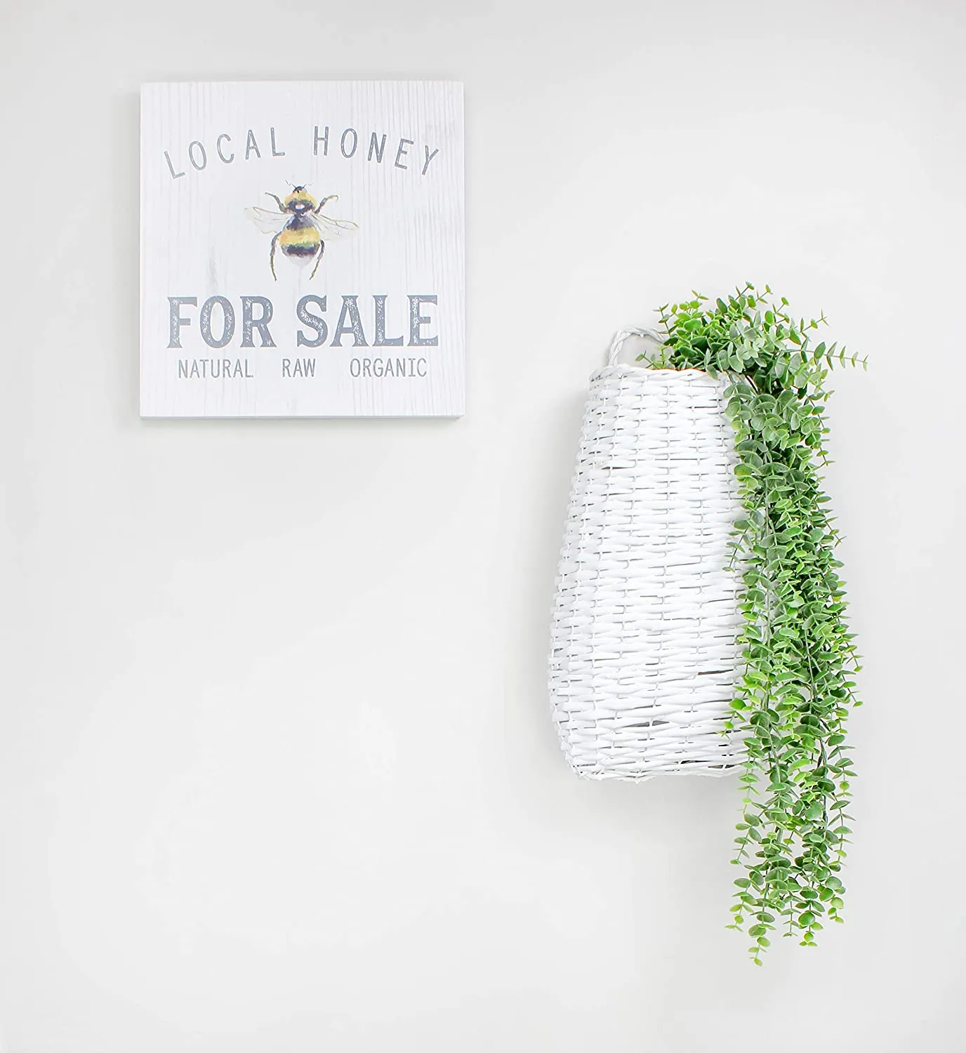 Wall Hanging Pocket Basket (Case of 4)